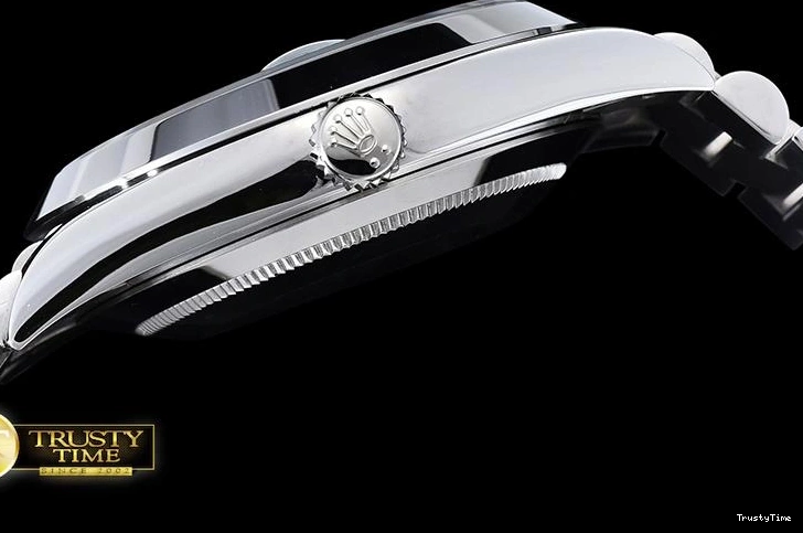 1227 RDD0203 – DayDate 40mm EasyMatch 669